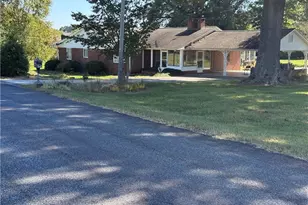 101 Brantley Farm Rd, Mocksville, NC 27028 - Photo 1