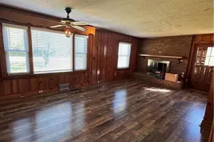 510 E King St, King, NC 27021 - Photo 22
