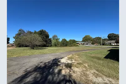 510 E King Street, King, NC 27021 - Photo 8