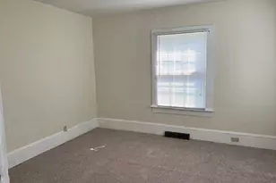 636 Lindsey St, Reidsville, NC 27320 - Photo 4