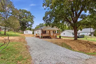 1123 2nd St, Eden, NC 27288 - Photo 4