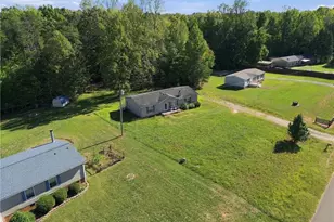 415 Talley Rd, Reidsville, NC 27320 - Photo 26