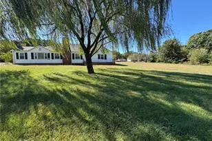 510 E King St, King, NC 27021 - Photo 8