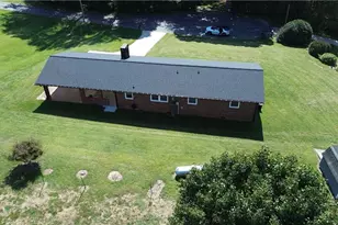 418 Cloverdale Ln, Wilkesboro, NC 28697 - Photo 28