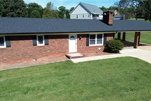 418 Cloverdale Ln, Wilkesboro, NC 28697 - Photo 30