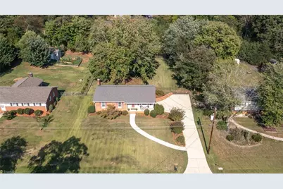 7541 Pine Trails Road, Pfafftown, NC 27040 - Photo 6