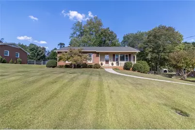 7541 Pine Trails Road, Pfafftown, NC 27040 - Photo 2