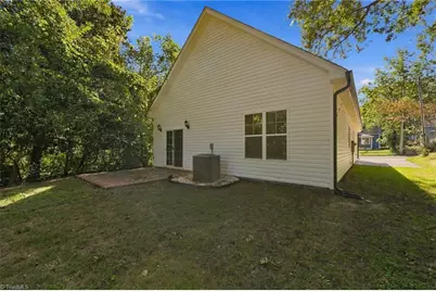 1505 East Avenue, High Point, NC 27260 - Photo 34