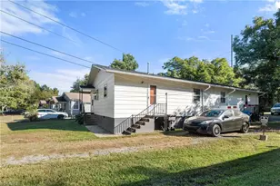 1610 Brockett Ave, High Point, NC 27260 - Photo 4