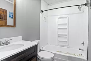 410 Rosewood Dr, Lexington, NC 27292 - Photo 12