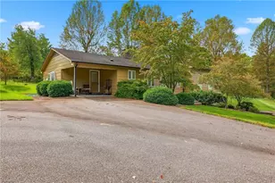 1167 New Hope Rd, Purlear, NC 28665 - Photo 2
