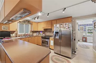 1167 New Hope Rd, Purlear, NC 28665 - Photo 14