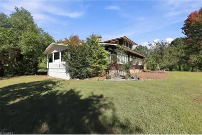 637 Stokesburg Road, Walnut Cove, NC 27052 - Photo 42