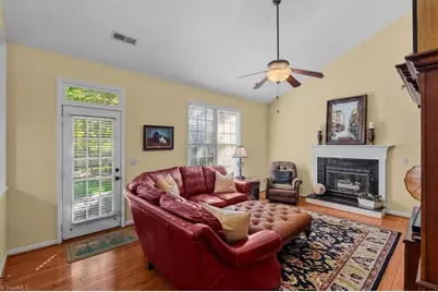 4200 Brentonshire Lane, High Point, NC 27265 - Photo 4