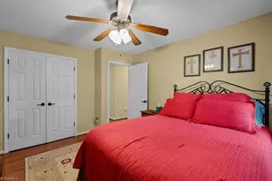 4200 Brentonshire Ln, High Point, NC 27265 - Photo 38