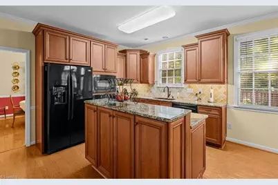 4200 Brentonshire Lane, High Point, NC 27265 - Photo 10