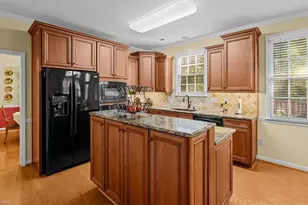 4200 Brentonshire Ln, High Point, NC 27265 - Photo 10