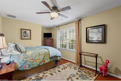 4200 Brentonshire Lane, High Point, NC 27265 - Photo 32