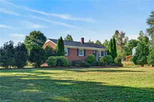 2833 Kivett Dr, Greensboro, NC 27407 - Photo 22