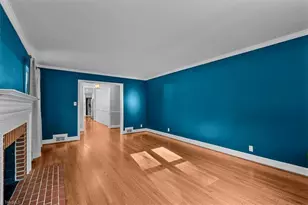 1103 N Peace Haven Rd, Winston-Salem, NC 27104 - Photo 6