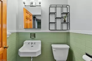 1103 N Peace Haven Rd, Winston-Salem, NC 27104 - Photo 20