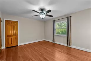 1103 N Peace Haven Rd, Winston-Salem, NC 27104 - Photo 22