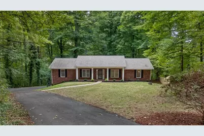 5550 Overlook Circle, Winston-Salem, NC 27105 - Photo 2