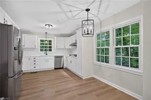 5550 Overlook Cir, Winston-Salem, NC 27105 - Photo 18