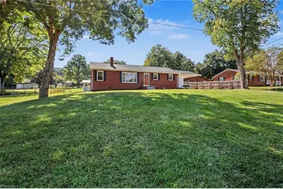 109 Mohawk Drive, King, NC 27021 - Photo 4