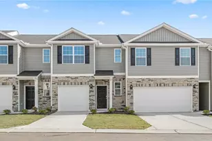 1610 Komondor Trl, Greensboro, NC 27405 - Photo 2