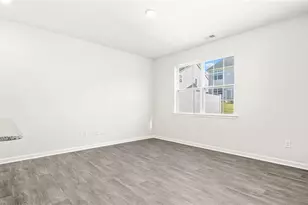 1610 Komondor Trl, Greensboro, NC 27405 - Photo 4