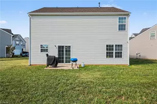 3996 Foliage Dr, Winston-Salem, NC 27101 - Photo 26