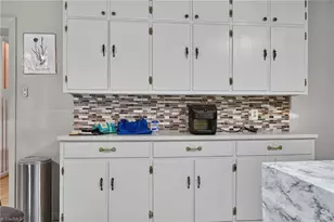 3415 Langdale Dr, High Point, NC 27265 - Photo 12