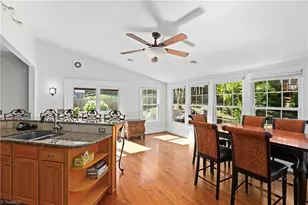 4209 Hollowoak Ct, Winston-Salem, NC 27104 - Photo 4