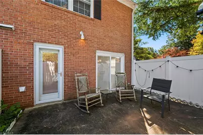 309 Hanover Arms Court, Winston-Salem, NC 27104 - Photo 12