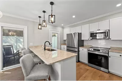 309 Hanover Arms Court, Winston-Salem, NC 27104 - Photo 10