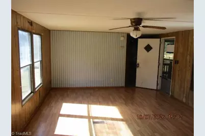 4750 Ben Lane, Walkertown, NC 27051 - Photo 8