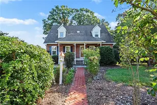 2655 Knob Hill Dr, Clemmons, NC 27012 - Photo 1