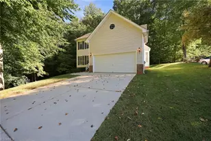 3534 Terrault Dr, Greensboro, NC 27410 - Photo 2