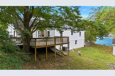 2226 Nc Highway 268, Pilot Mountain, NC 27041 - Photo 4