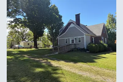 189 Russell Road, Mount Airy, NC 27030 - Photo 12