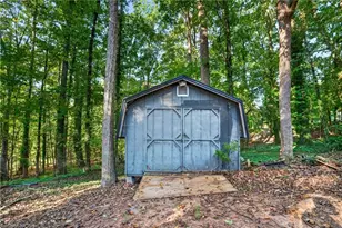 801 Cliftwood Dr, Siler City, NC 27344 - Photo 20