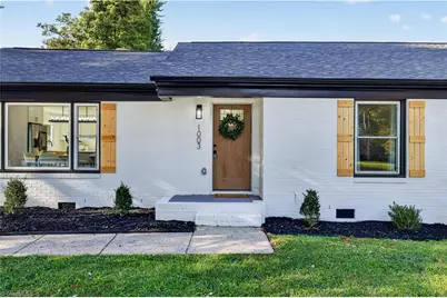 1003 Pembroke Road, Greensboro, NC 27408 - Photo 2