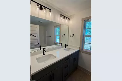 304 Brinkley Drive, Lexington, NC 27295 - Photo 28