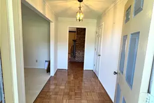 1042 Fairweather Dr, Kernersville, NC 27284 - Photo 2