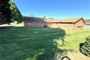 1042 Fairweather Dr, Kernersville, NC 27284 - Photo 18