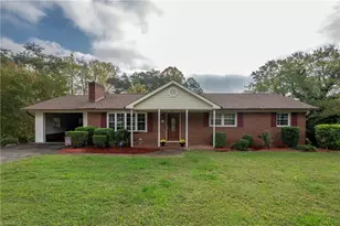 405 E Devon Dr, Mount Airy, NC 27030 - Photo 30