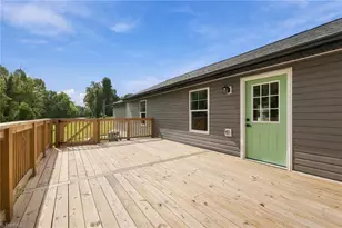 1524 McGuinn Dr, High Point, NC 27262 - Photo 30