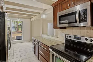 2613 Woodcreek Rd, Winston-Salem, NC 27106 - Photo 12