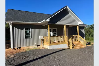 663 Avenue K, Lexington, NC 27292 - Photo 1